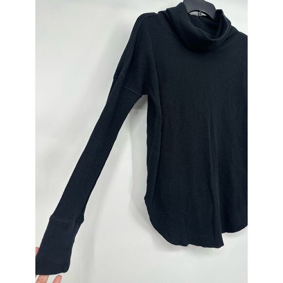 Aritzia The Group by Babaton waffle knit Cowl Neck Long Sleeve Size XS black - Picture 5 of 9